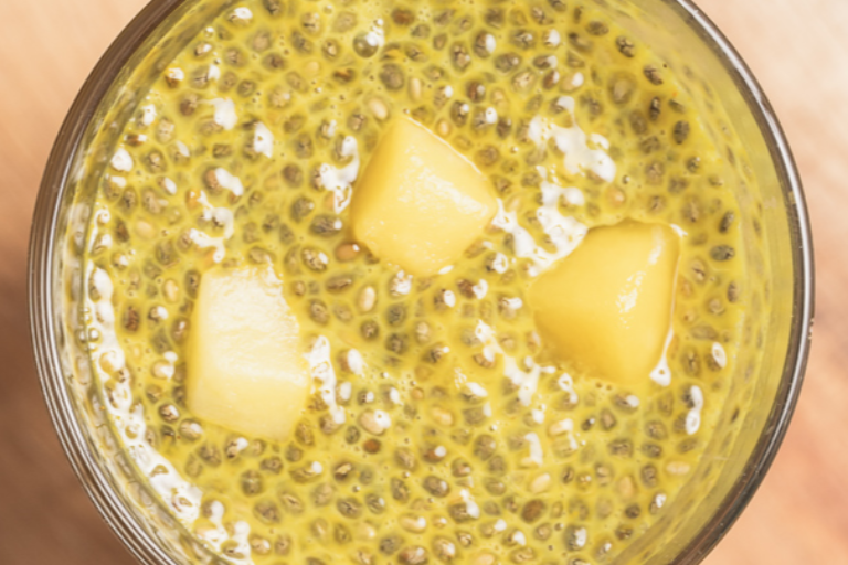 Turmeric chia seed pots, mango
compote